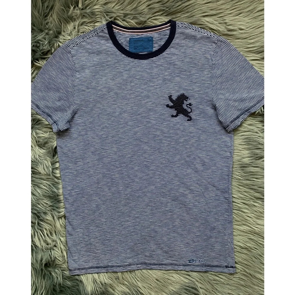 Express T-Shirt